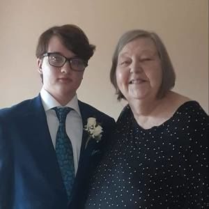 Meet your Posher, Denise